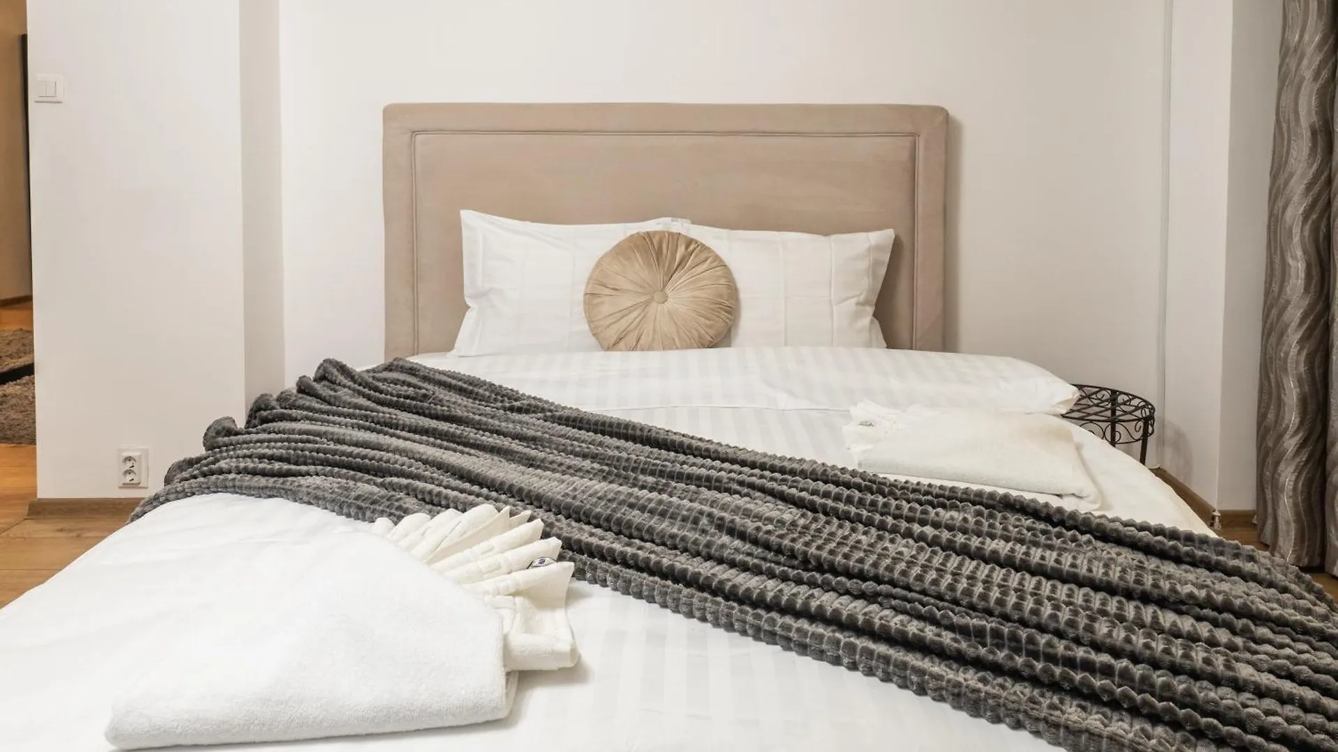 Modern & Cozy Studio - Near Herastrau Park Βουκουρέστι 0*,  Ρουμανία
